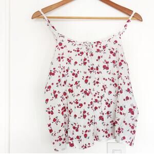 Hollister floral sleeveless crop top